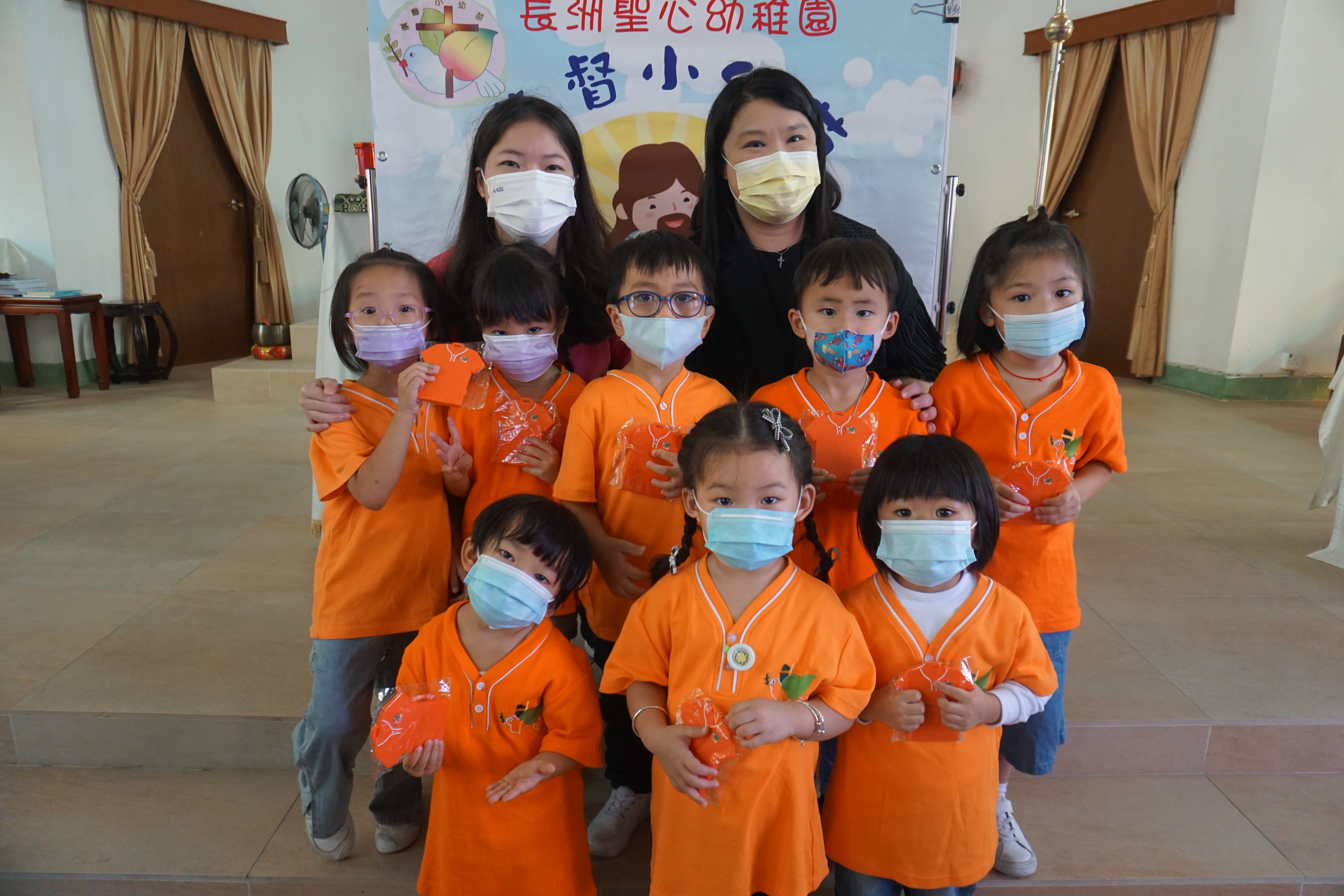(21-22)2021-10-29–Promise Ceremony of Little Christ Seedlings (in school)