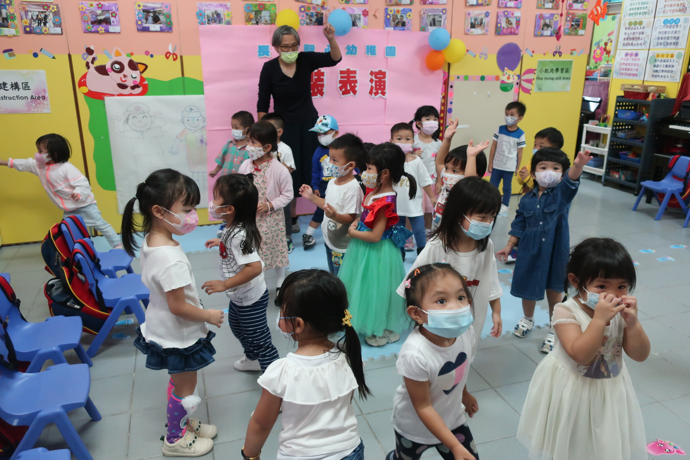(21-22)–幼兒班時裝表演