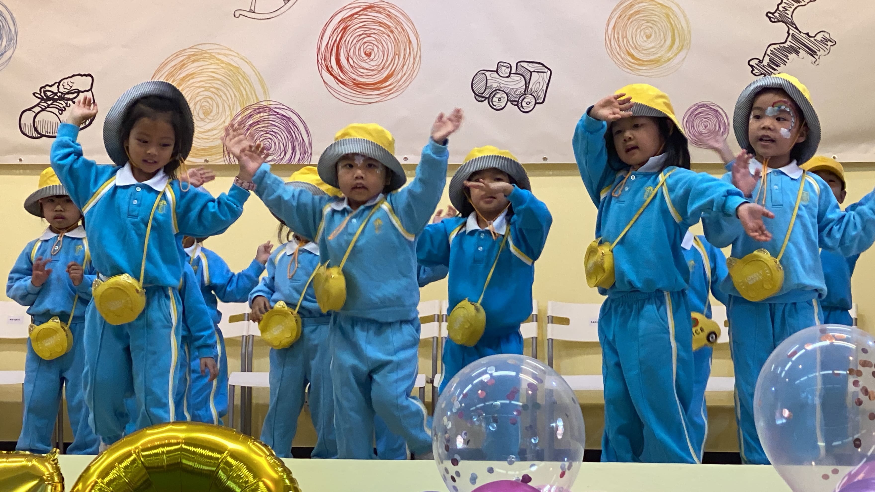 (23-24)2023-11-19–Participate Cheung Chau Caritas Charity Bazaar