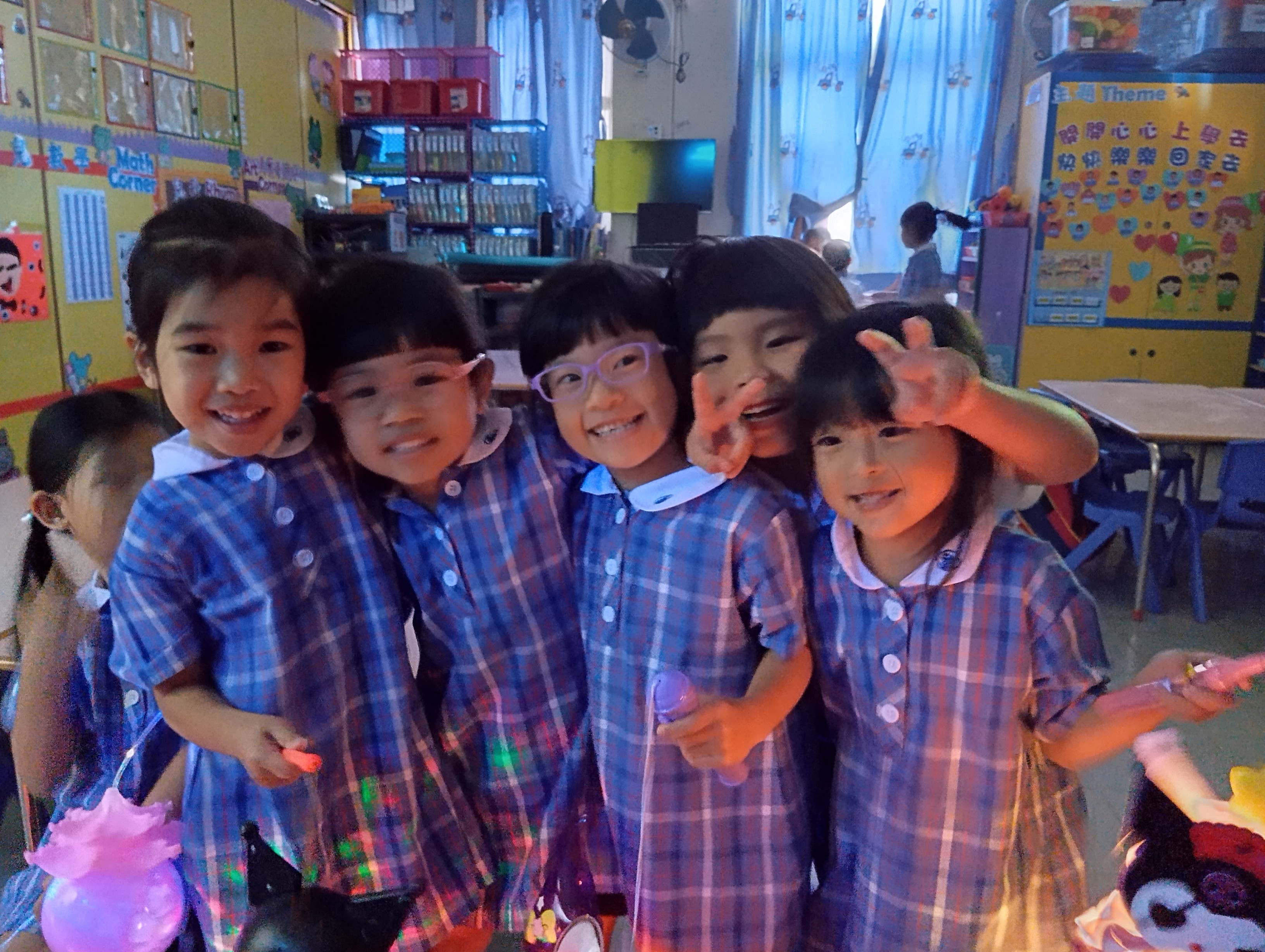 (24-25)2024-9-17–Mid-Autumn Festival lantern activity