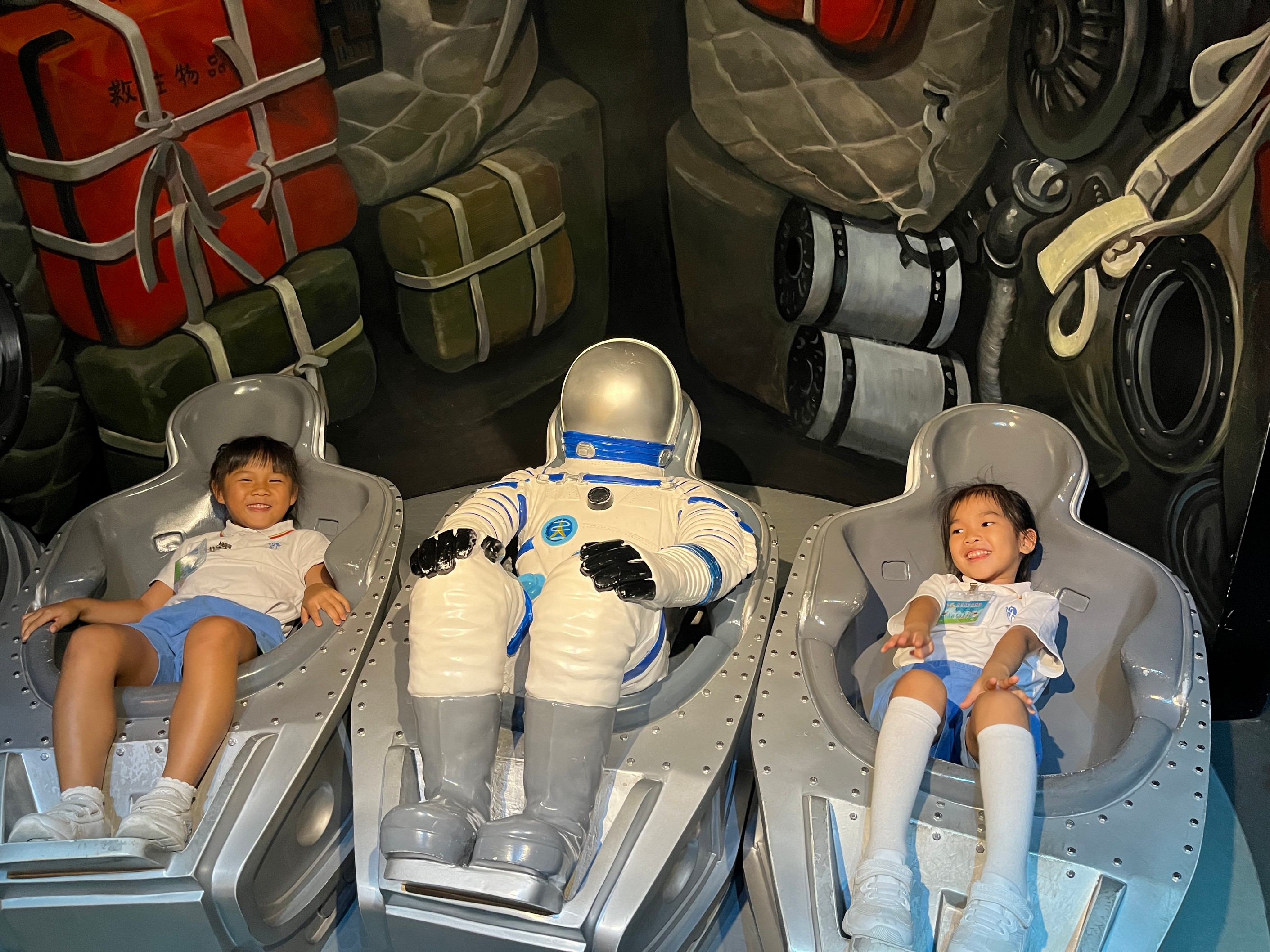 (24-25)2024-10-23–K3 visit Hong Kong Space Museum