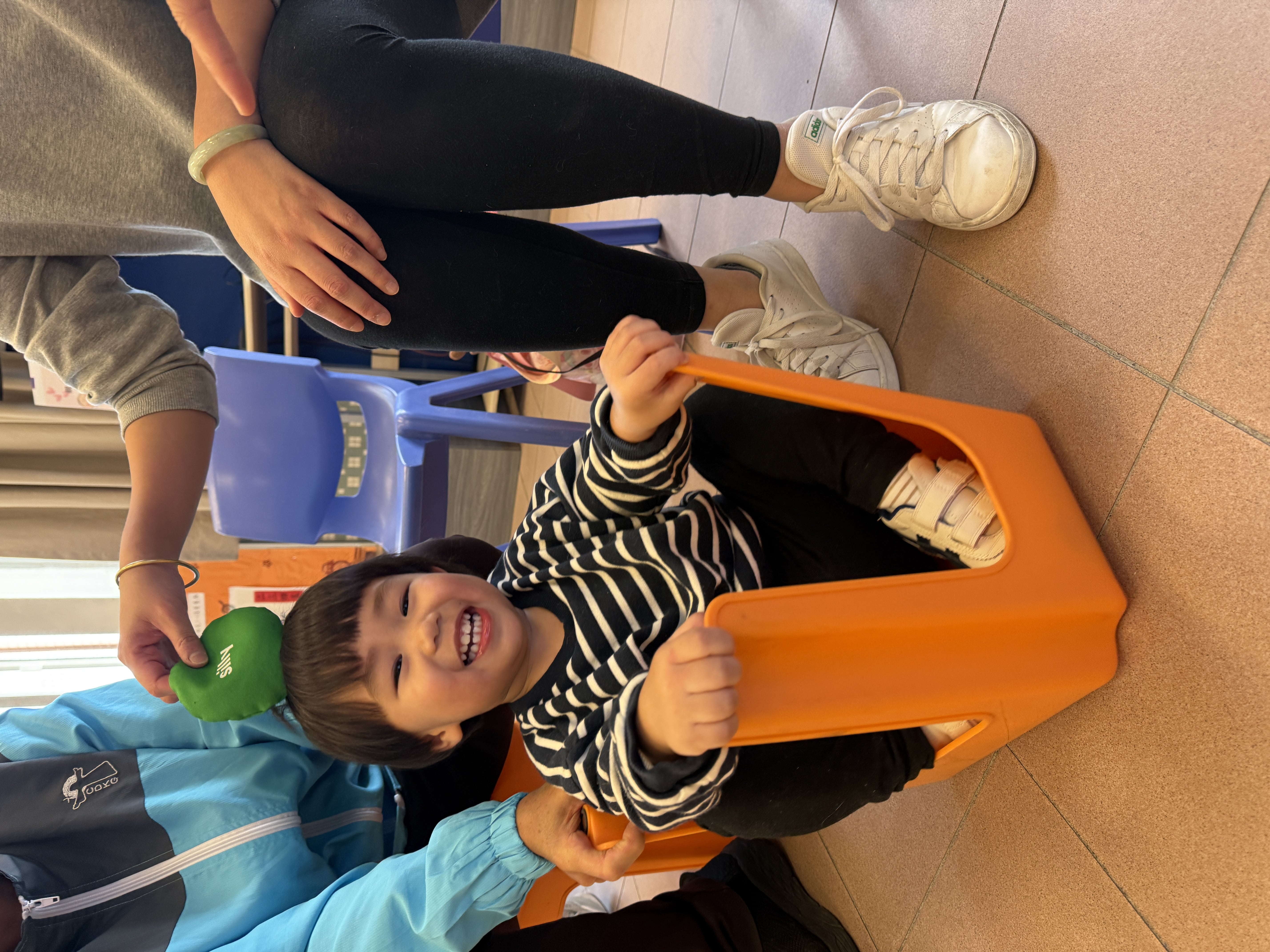 (25-26)2025-11-29–Parent-Child Fun Station_「Massage in Schools Programm」Workshop