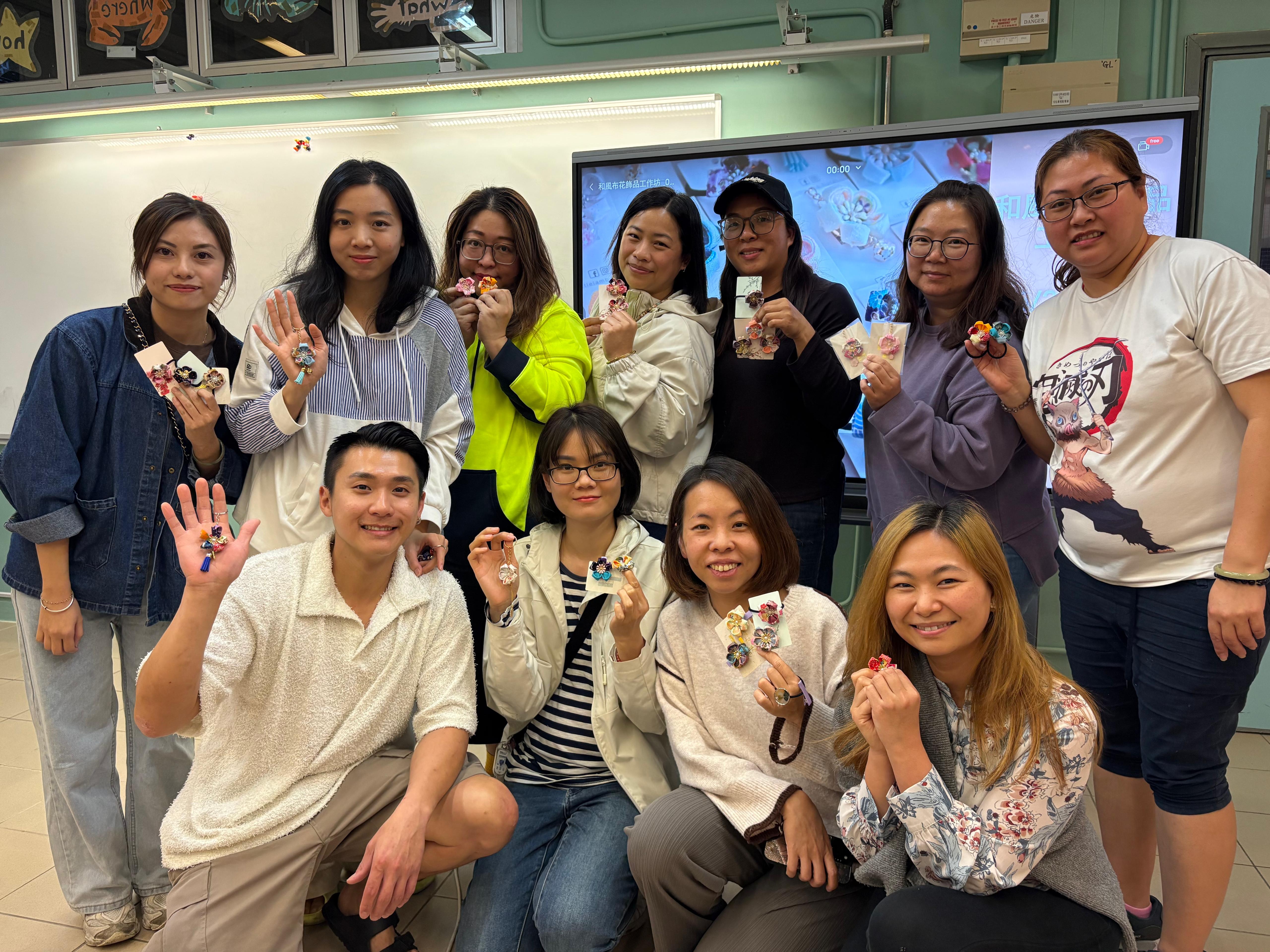 (25-26)2026-3-6–Parent Me Time_Japanese-style Fabric Flower Ornaments Workshop